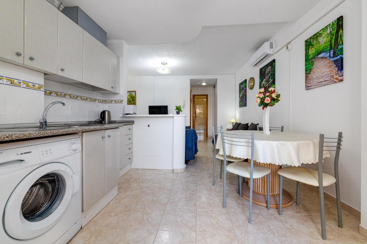 Studio Relax Playa Del Cura, Felix Rodriguez 3 Torrevieja Ngoại thất bức ảnh